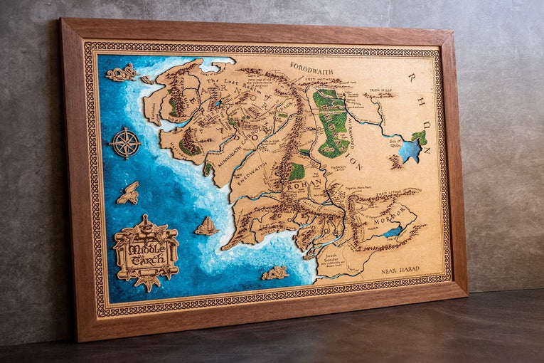 Mapa en madera de diferentes sagas - Miura Vault