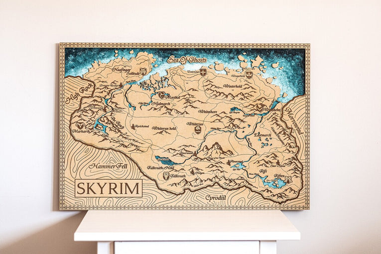 Mapa en madera de diferentes sagas - Miura Vault