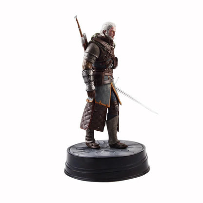 Figura de Gerardo Rivera protagonista (no mucho) de The Witcher - Miura Vault