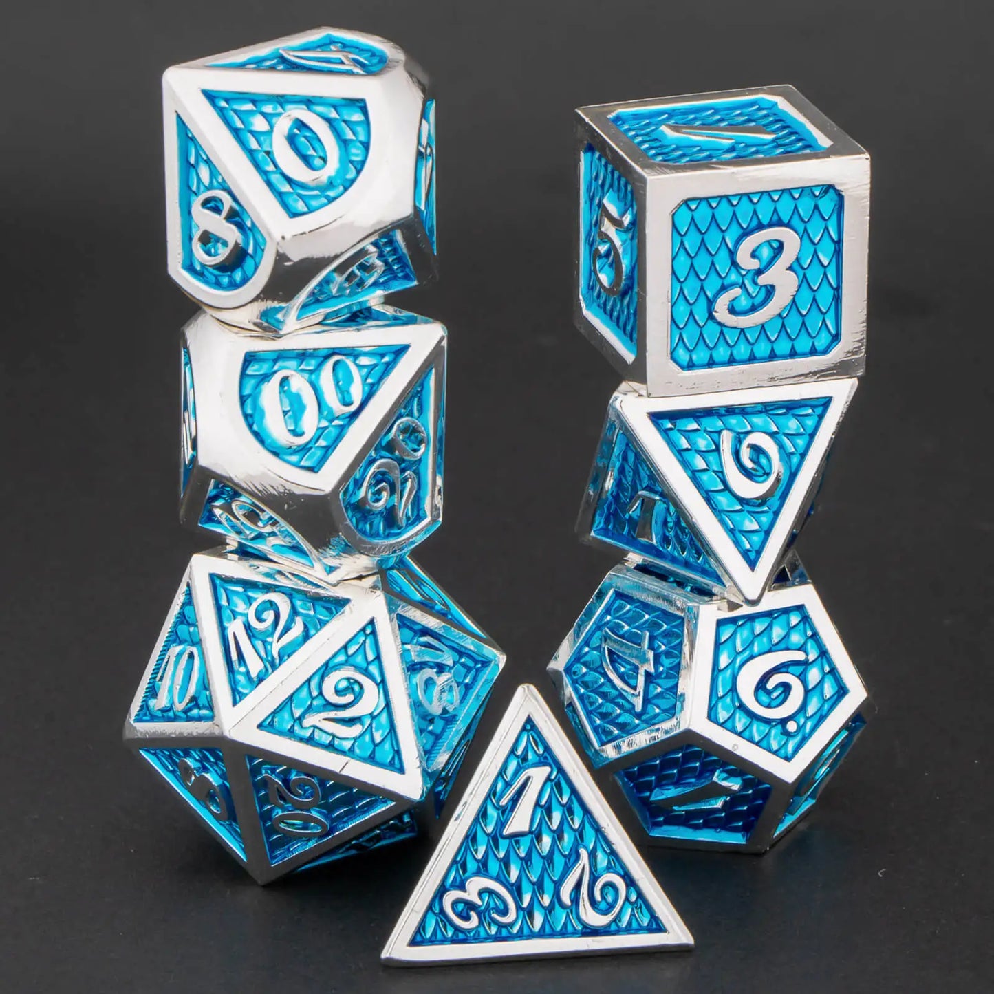 Set de Dados de Metal D&D - Miura Vault